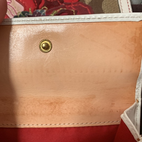 Coach Monogram Poppy wallet - Picture 6 of 14